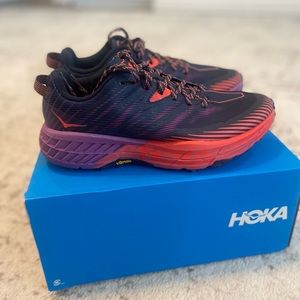 Hoka Speedgoat 4 Womens | Outer Space / Hot Coral 8.5